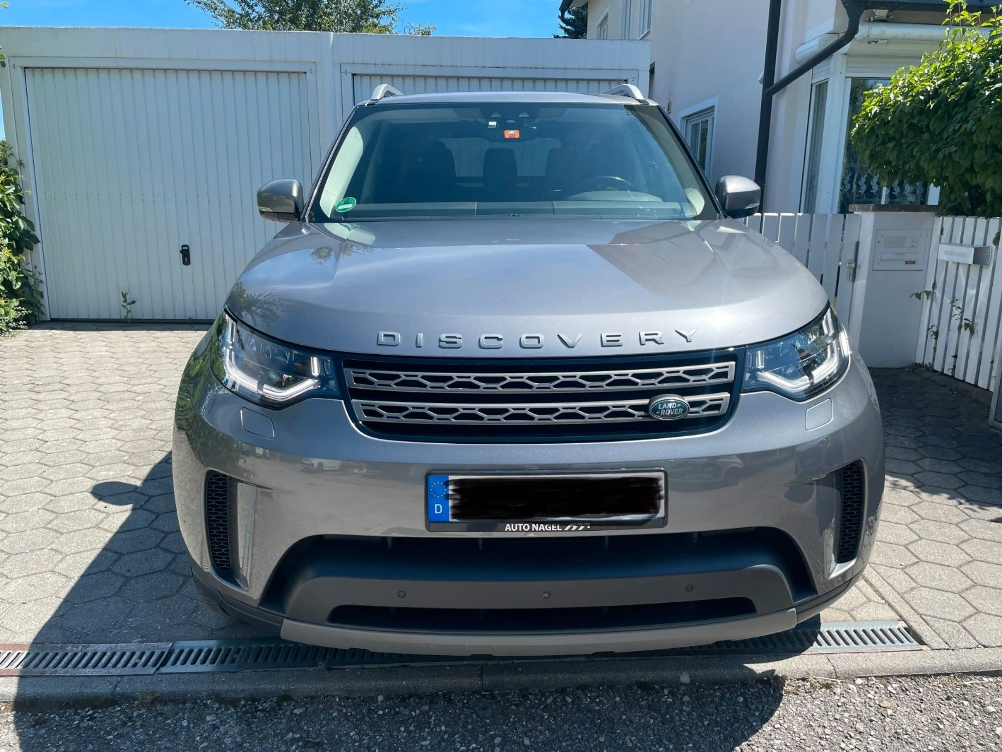 Land Rover Discovery 5 SE 3.0 SDV6 7 Sitze AHK ACC — photo 2