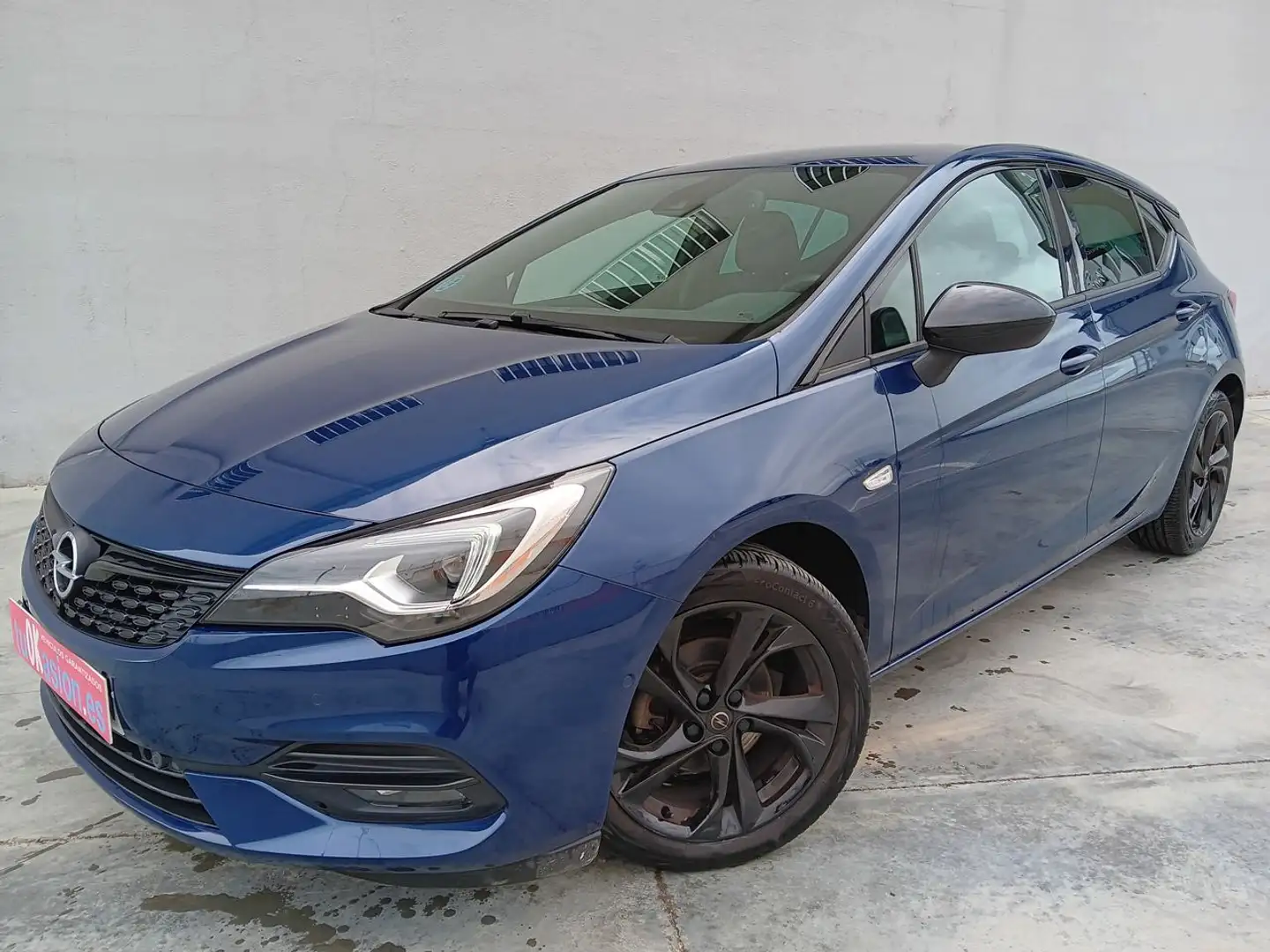 Opel Astra 1.2T S/S Ultimate 145 Blu/Azzurro - 1