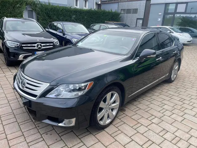 Lexus LS 600 600h 5.0 auto