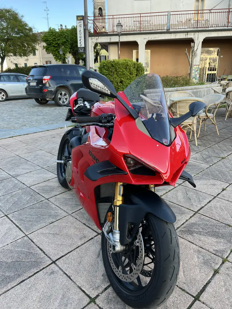 Ducati Panigale V4 S performance - 1