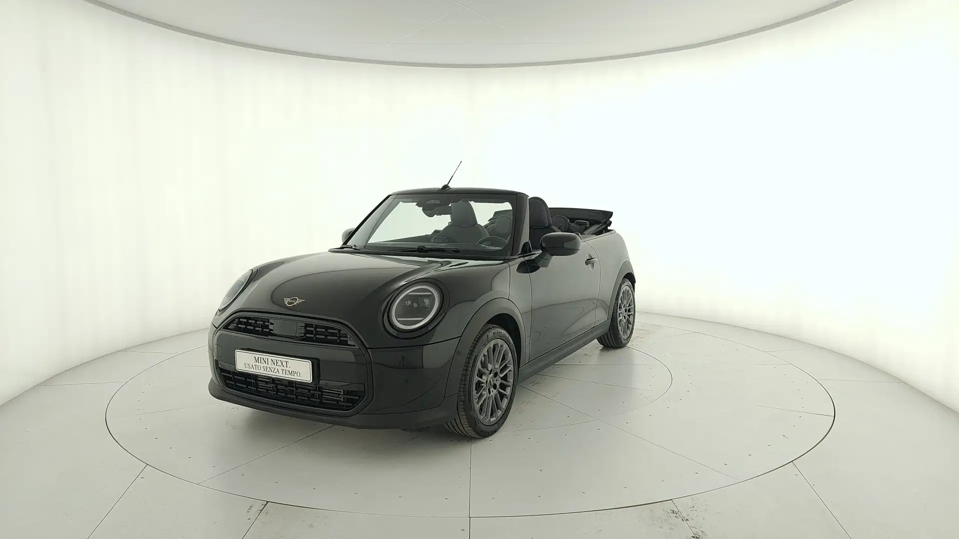 MINI Cooper Cabrio 2.0 C Classic auto Schwarz - 1