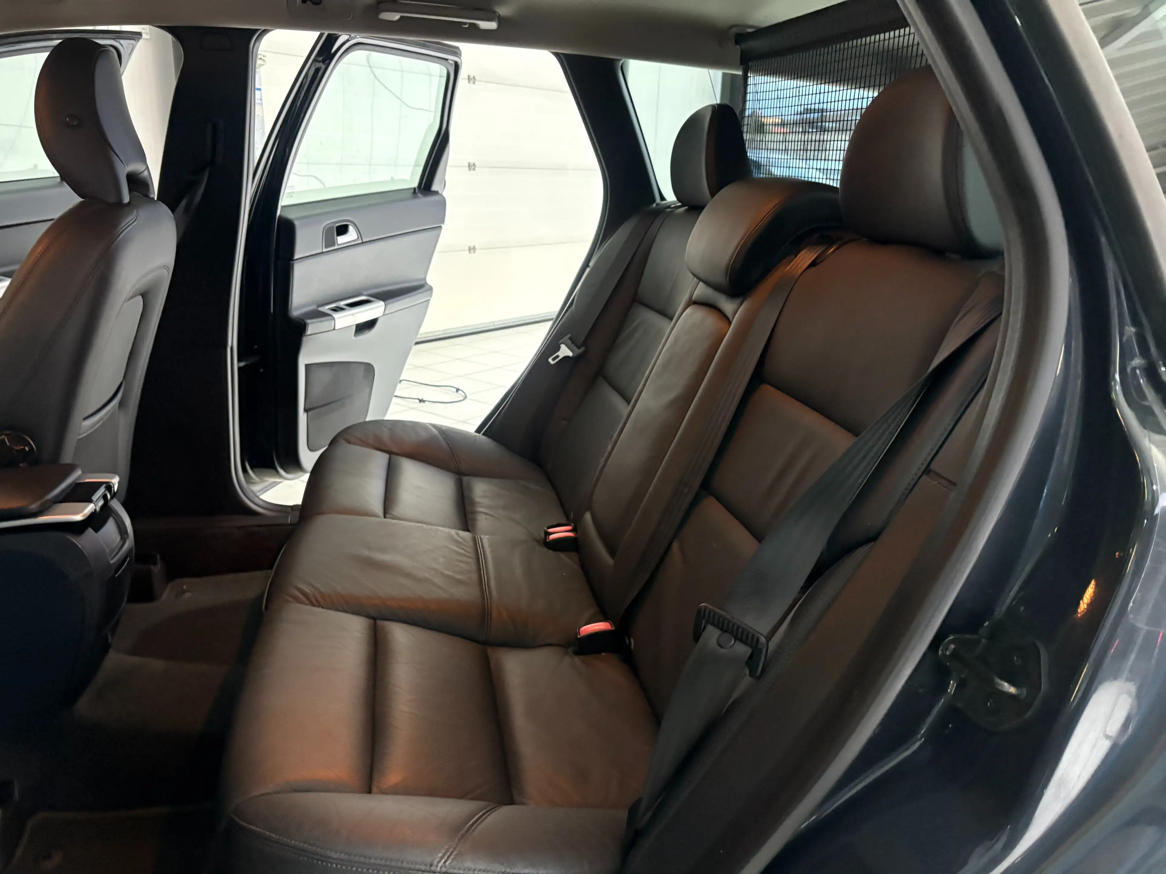 Volvo V50 V50 1.6 D *CUIR * PDC * SIEGE CHAUFF * 1ER PROP * — photo 10