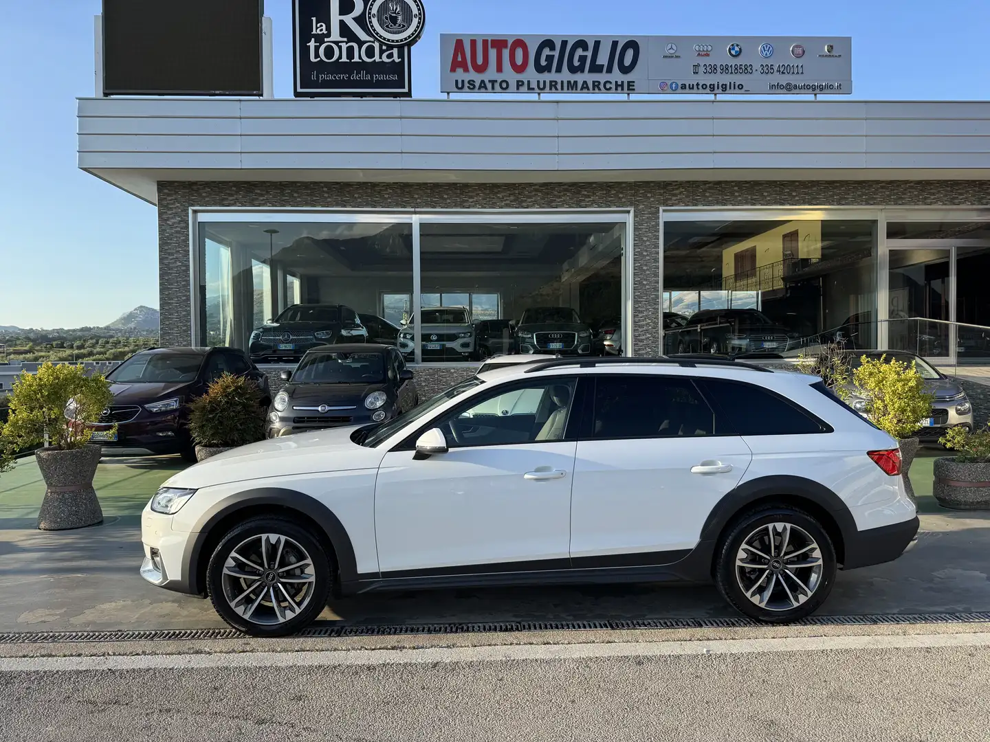 Audi A4 allroad Allroad Quattro 40 2.0 tdi Identity Contrast Stron Bianco - 1