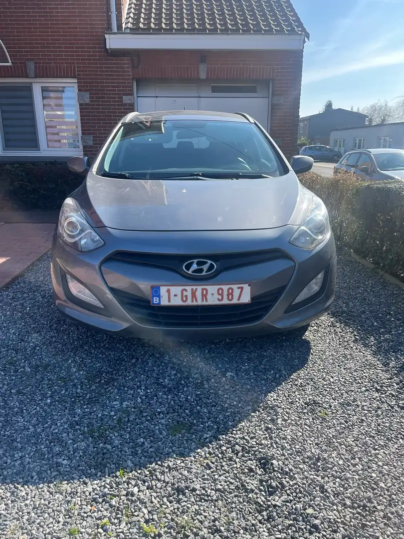Hyundai i30 i30 SW 1.6 CRDi Go! Gri - 1