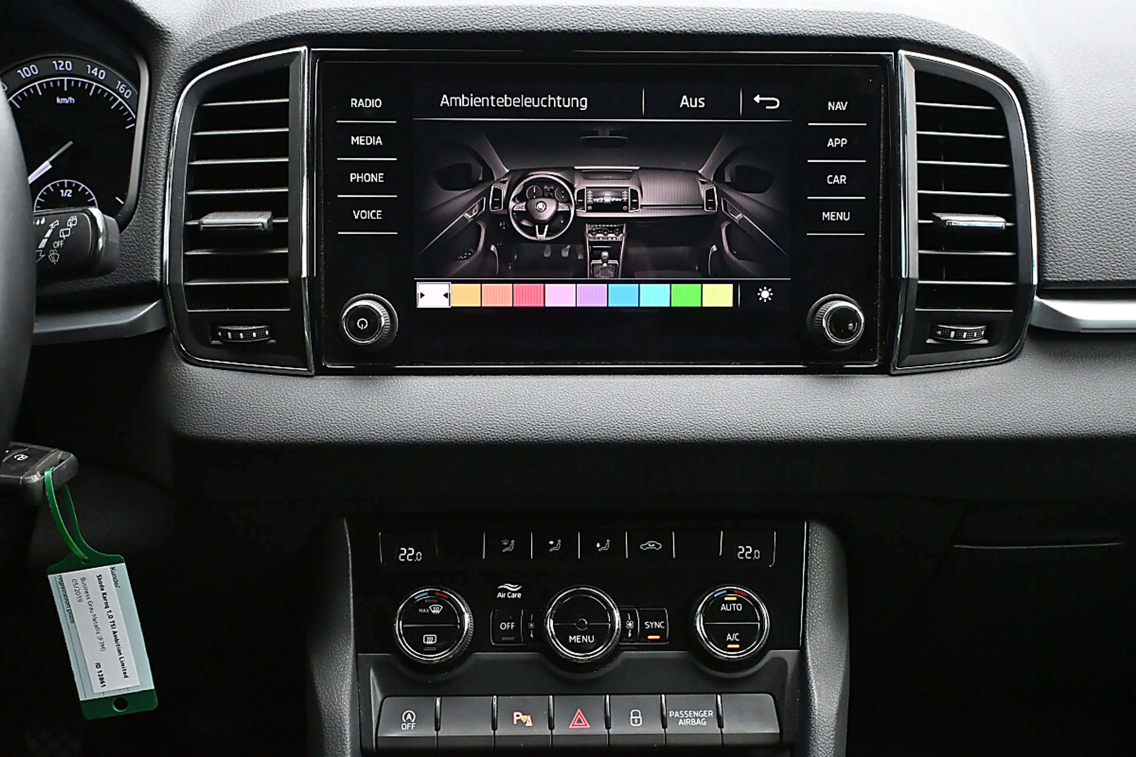Skoda Karoq 1,0 TSI Ambition Limited Navi Amundsen, Kamera,... — photo 7