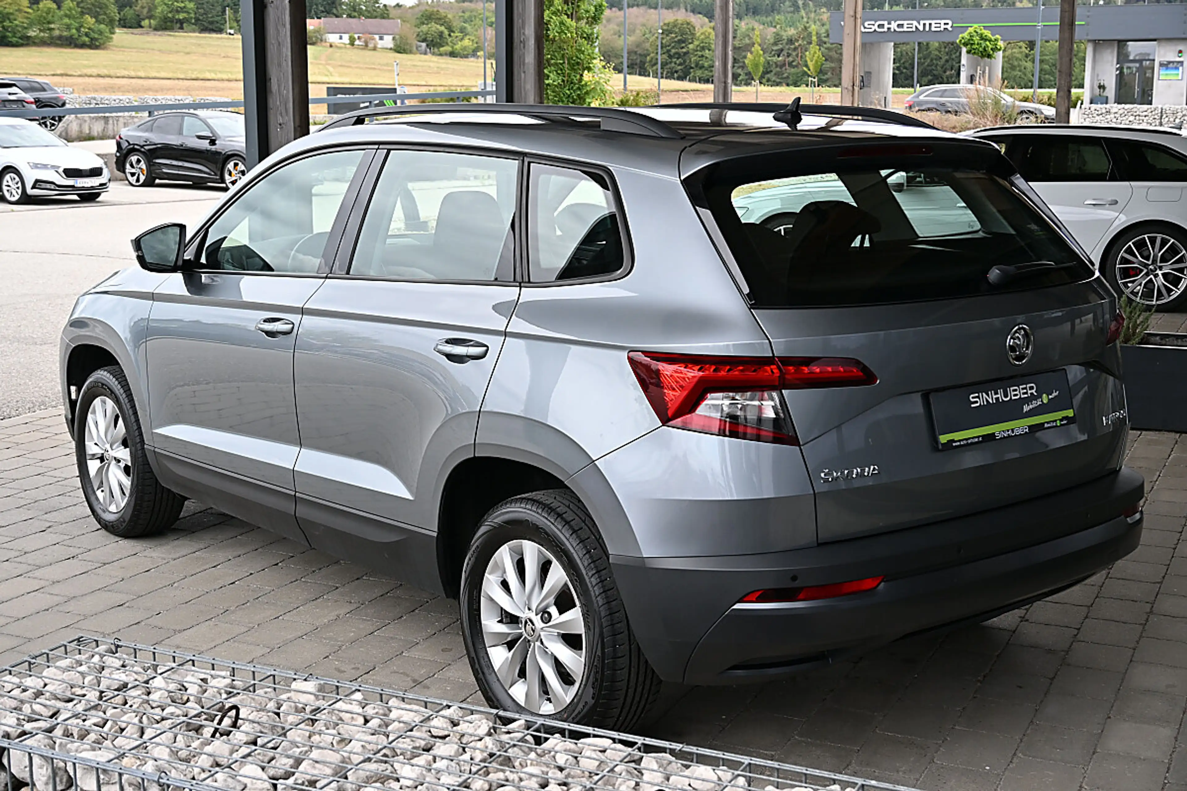 Skoda Karoq 1,0 TSI Ambition Limited Navi Amundsen, Kamera,... — photo 3