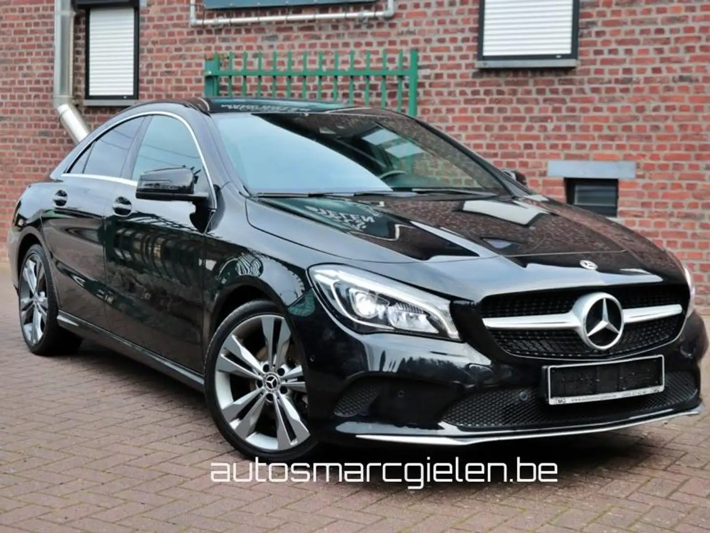 Mercedes-Benz CLA 180 CLA 180 Coupé, Urban, LED; Navi, Tempomat Noir - 2
