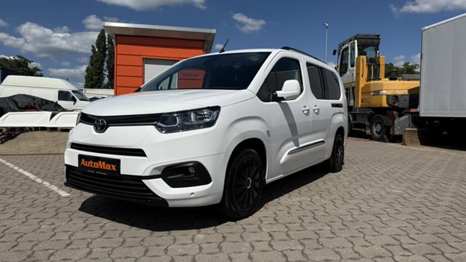 Toyota Proace City Verso L2 7 Sitze  AHK Einpark V+H Wit - 1