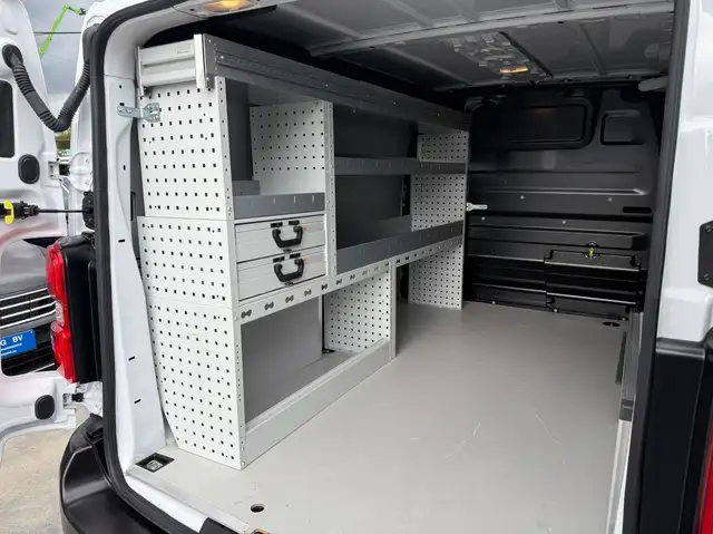 Peugeot Expert view 15