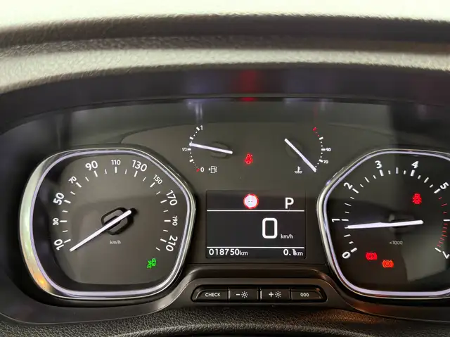 Peugeot Expert view 19