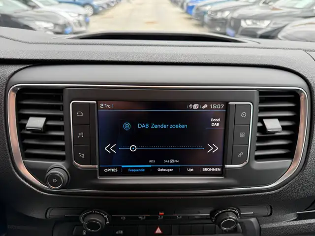 Peugeot Expert view 29