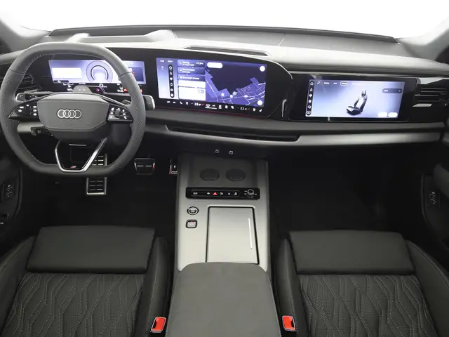 Audi Q7 view 10