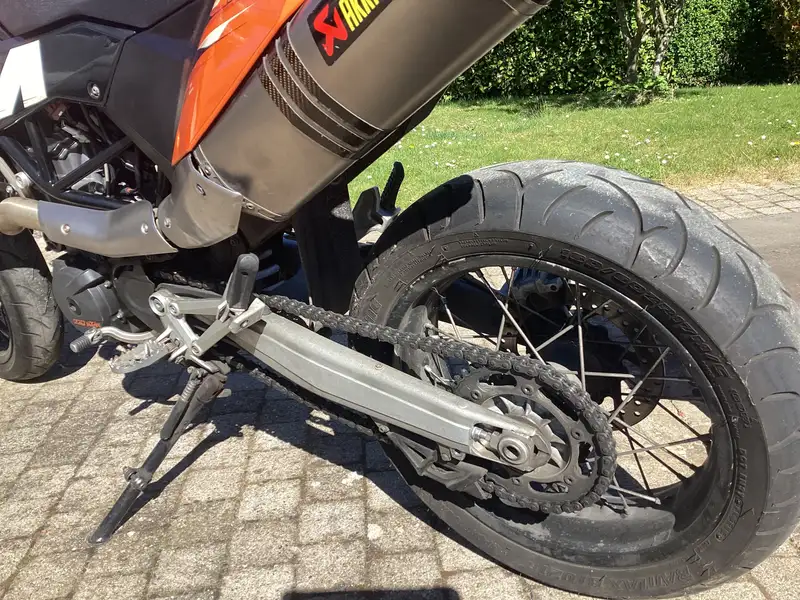KTM 690 SMC - foto 4