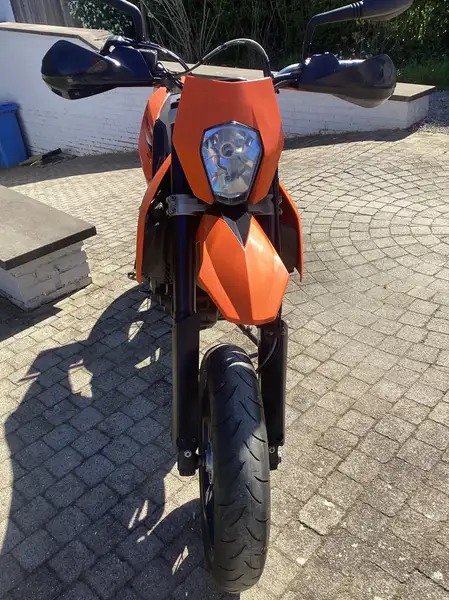 KTM 690 SMC - foto 6
