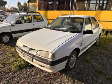 R19 5p 1.4 benzina *ARIA CONDIZIONATA*SERVOSTERZO*