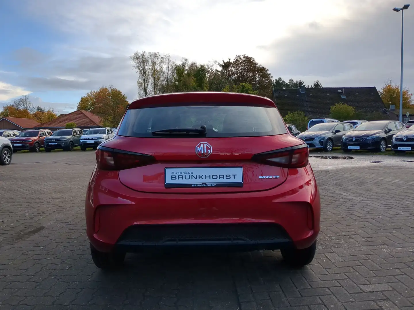 MG MG3 1,5 T Excite RFK PDC CarPlay Rouge - 2