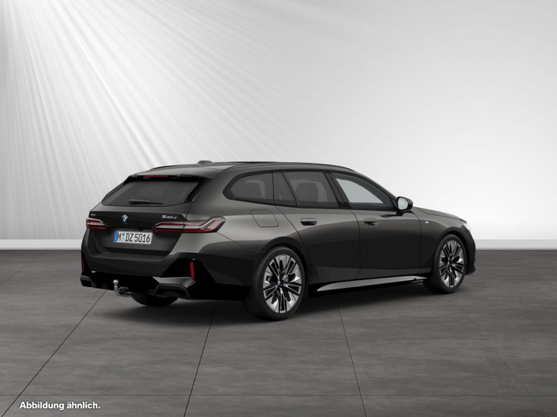 BMW 540 d xDrive Touring M Sport|AHK|Pano|Standhzg. — photo 2