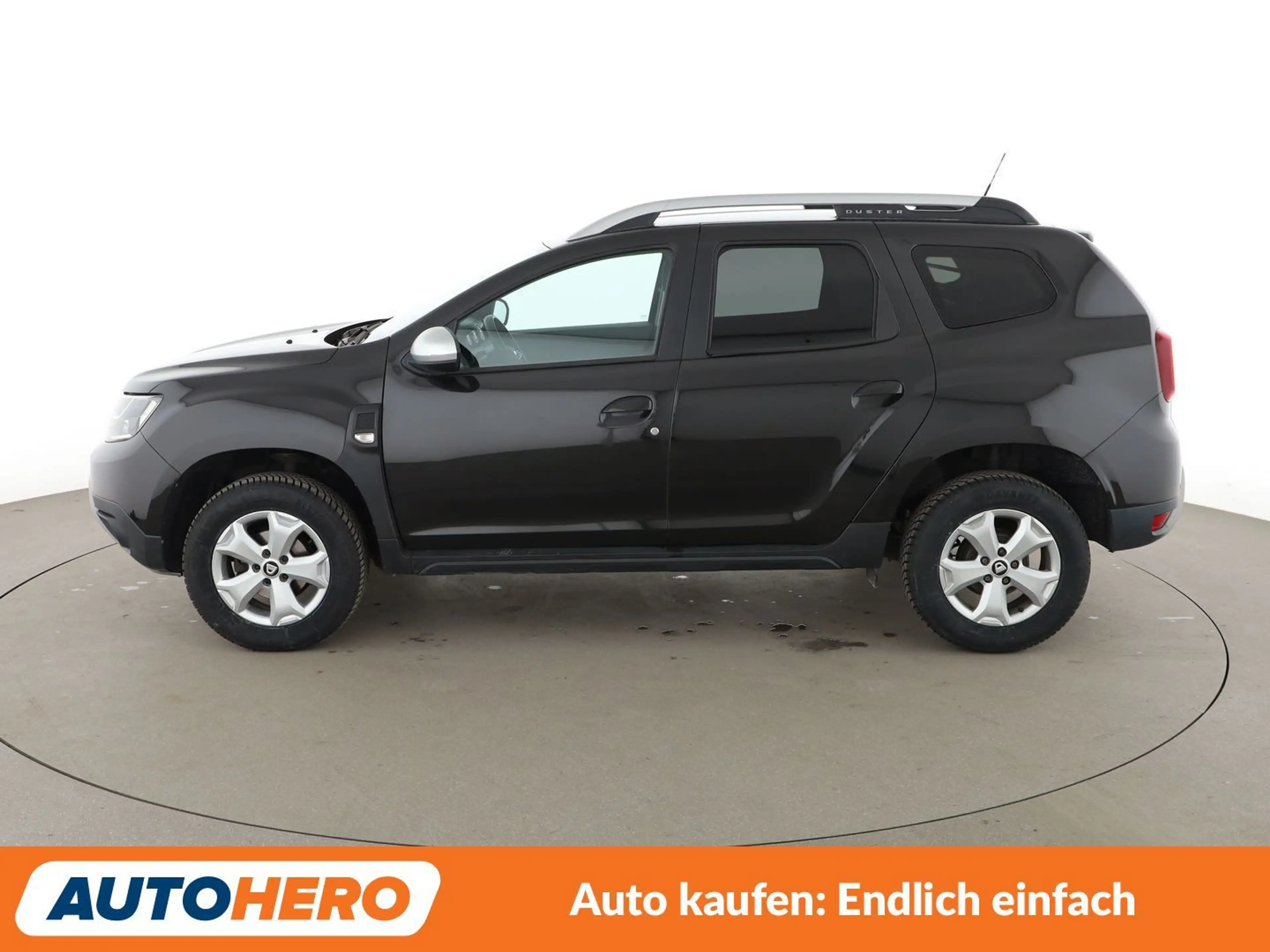 Dacia Duster 1.6 SCe Comfort — photo 3