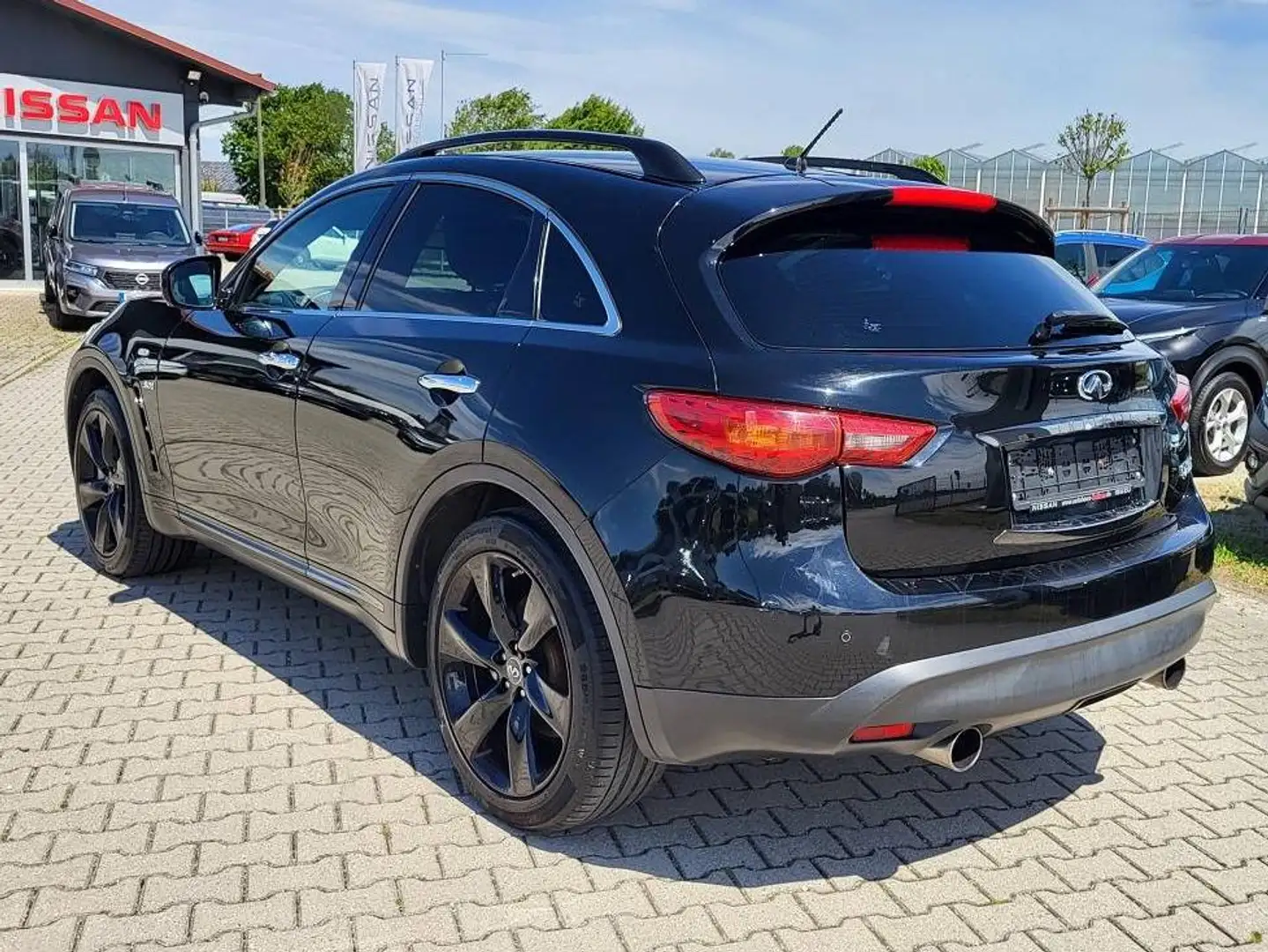 Infiniti QX70 QX70 3.0d AWD Aut. S Premium Schwarz - 2