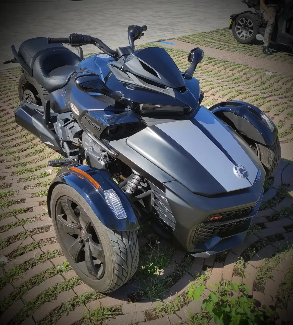 Can-Am Spyder F3-S Noir - 2