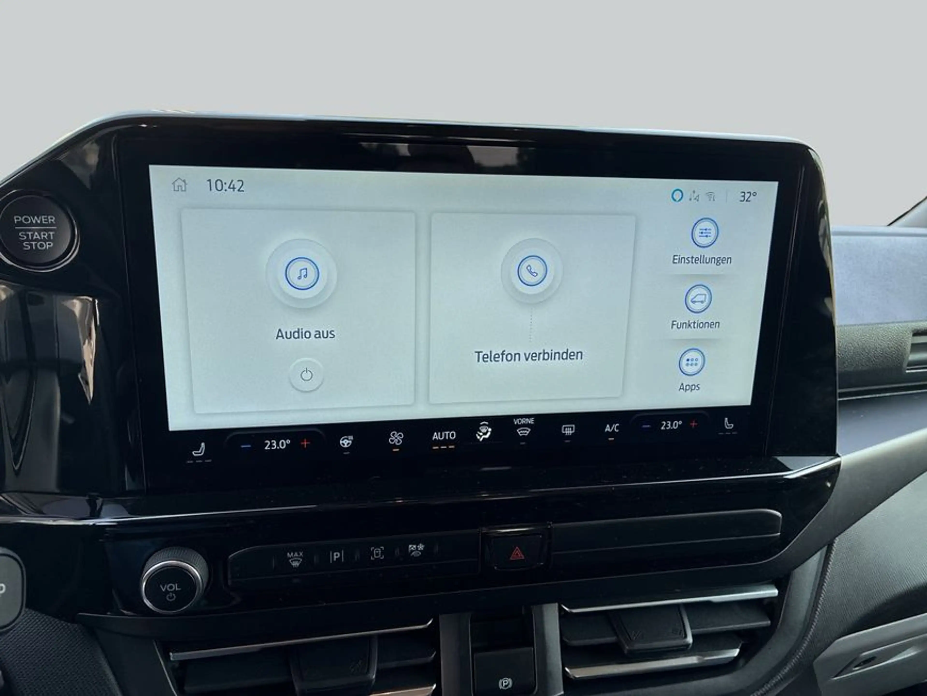 Ford Tourneo Custom 340 PHEV L1H1 VA Titanium 171 kW, 4 — photo 19