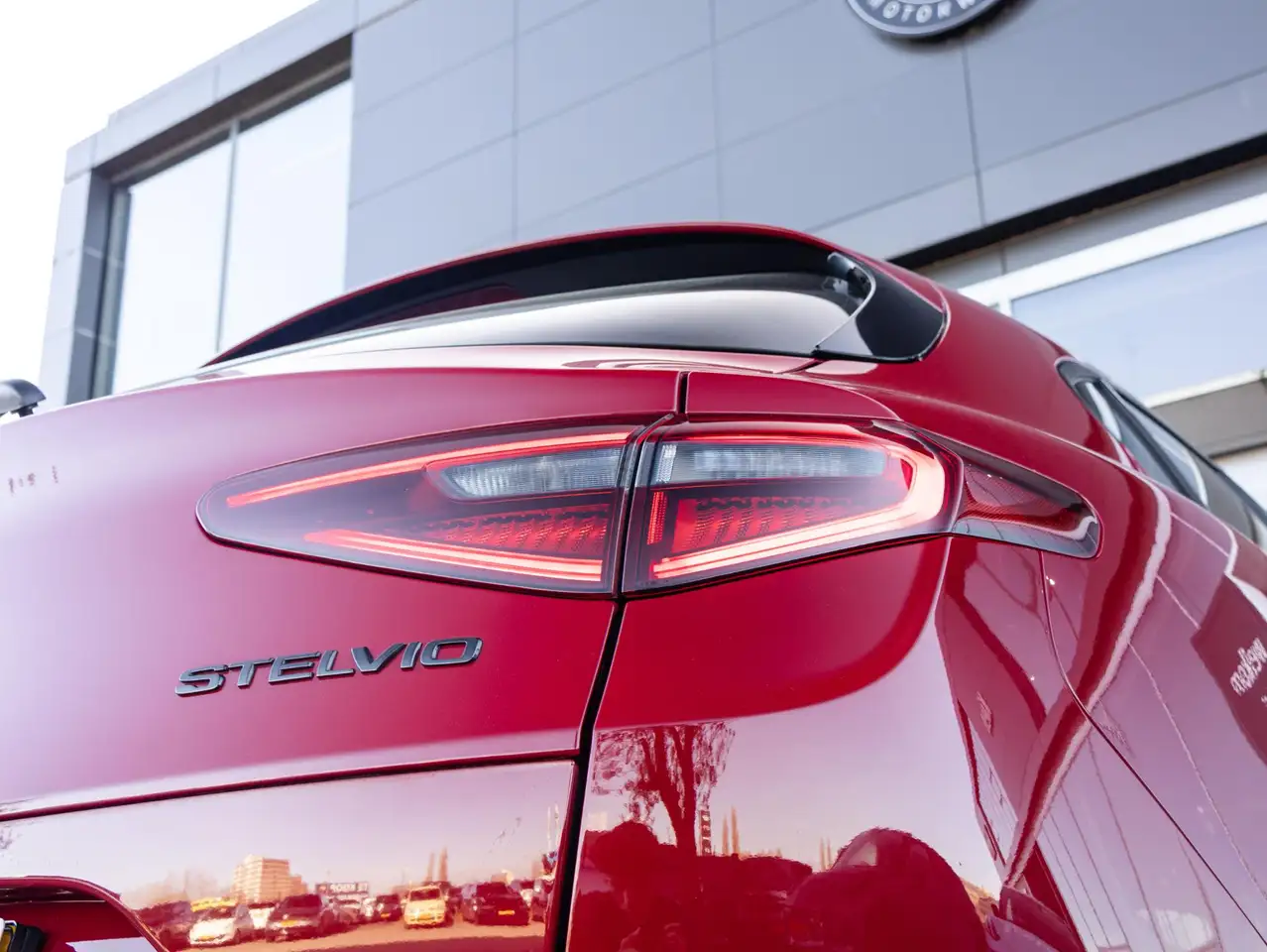 Alfa Romeo Stelvio 2021 — фото 16