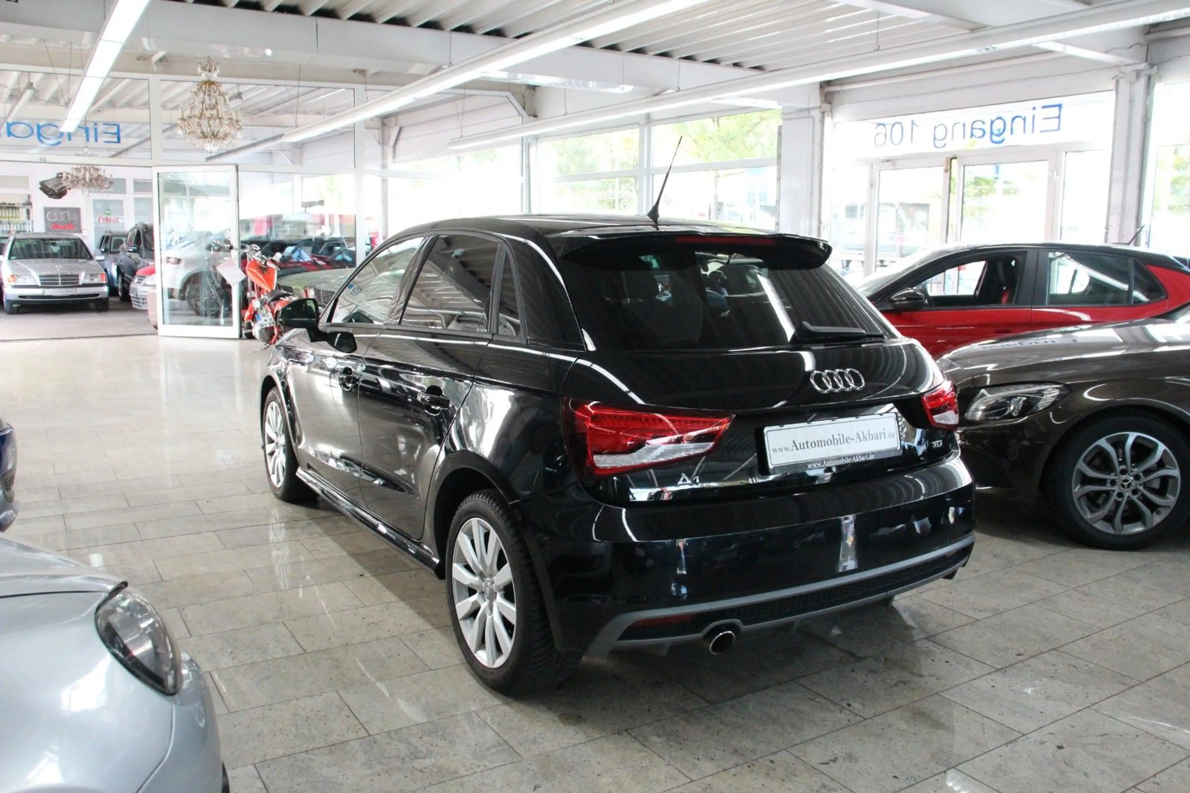Audi A1 Sportback sport S-Line *Automatik/Vollleder* — photo 5