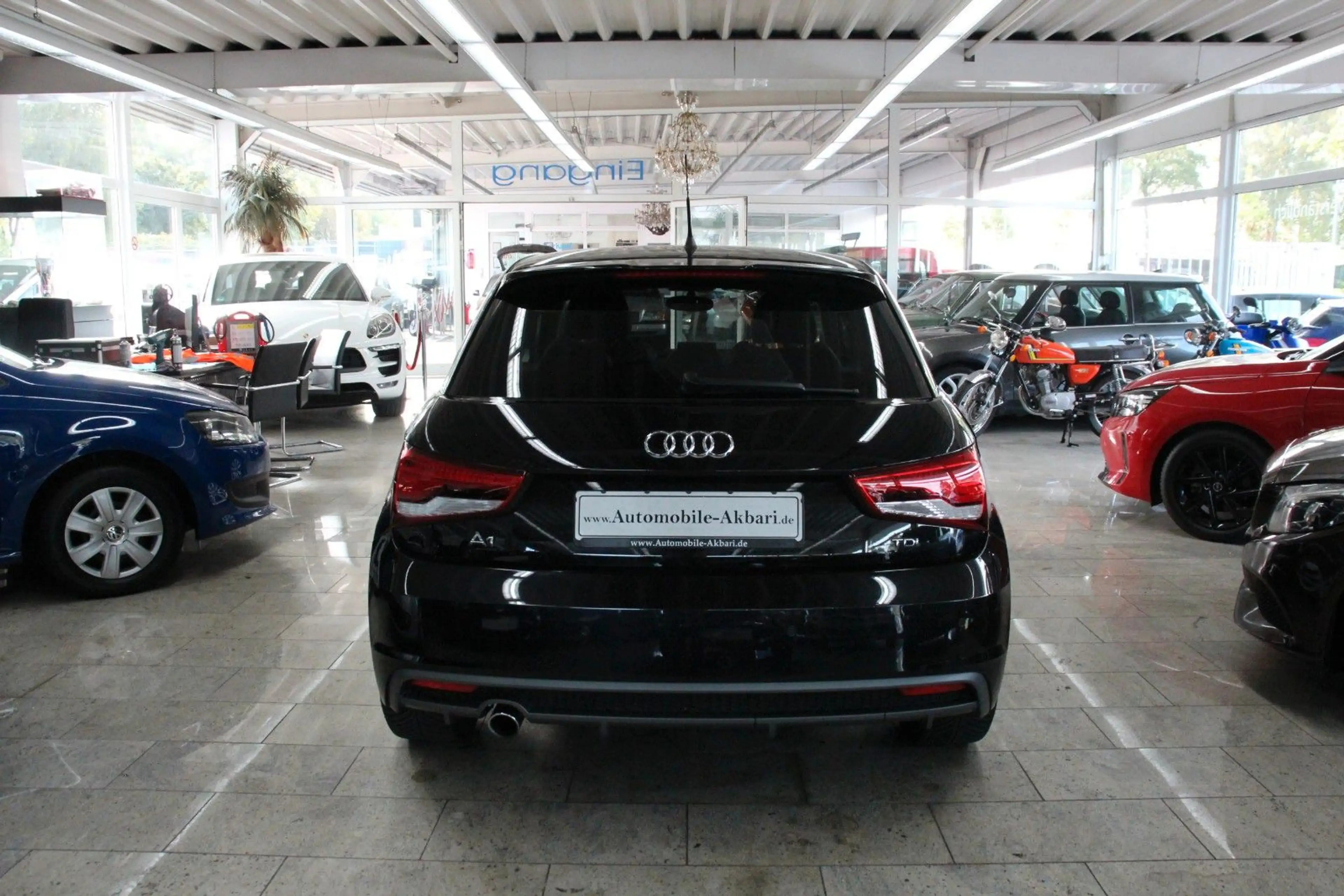 Audi A1 Sportback sport S-Line *Automatik/Vollleder* — photo 6