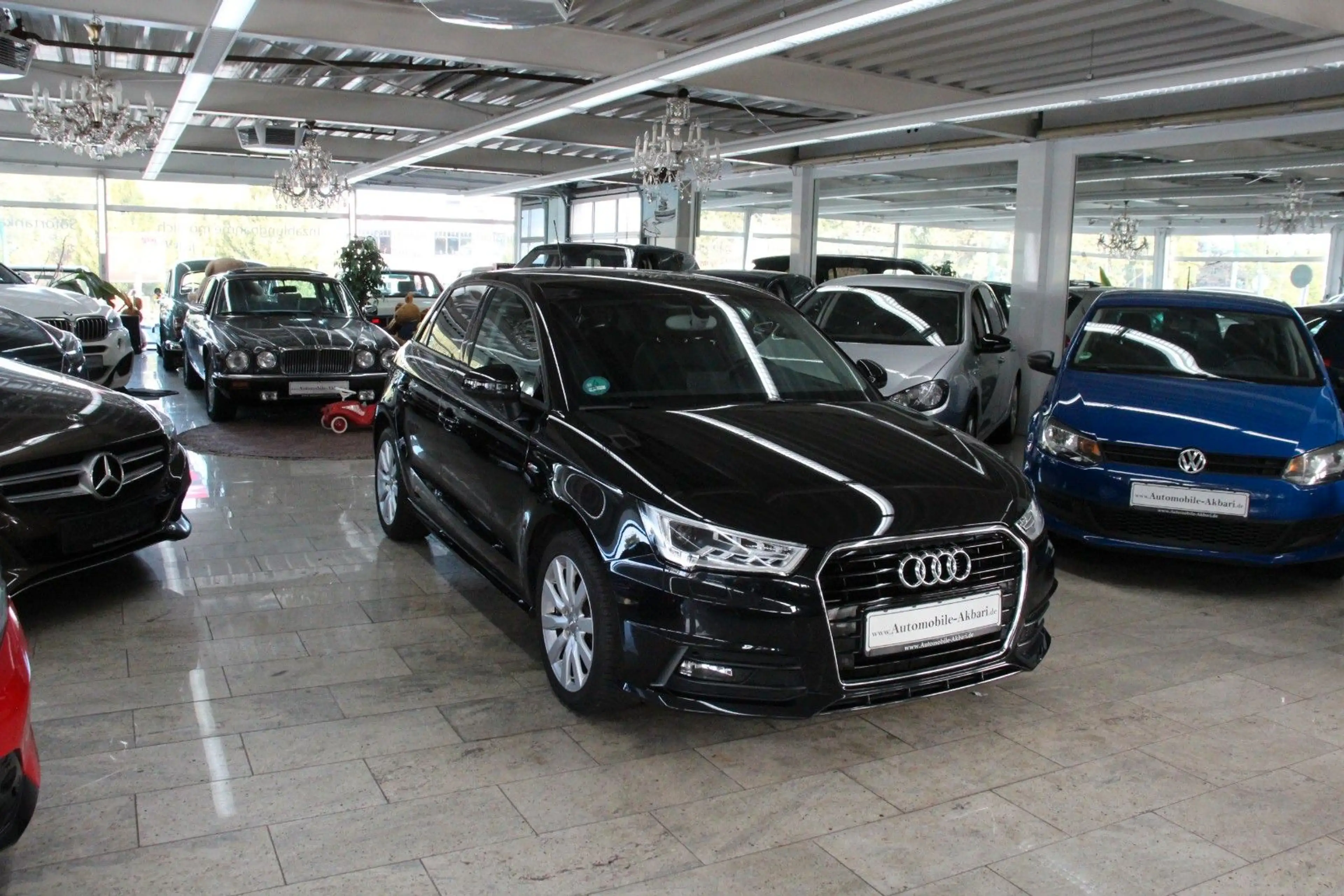 Audi A1 Sportback sport S-Line *Automatik/Vollleder* — photo 2