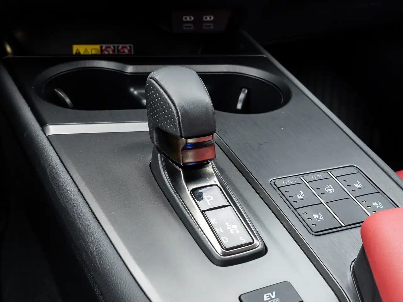 Lexus UX fotografie Lexus UX