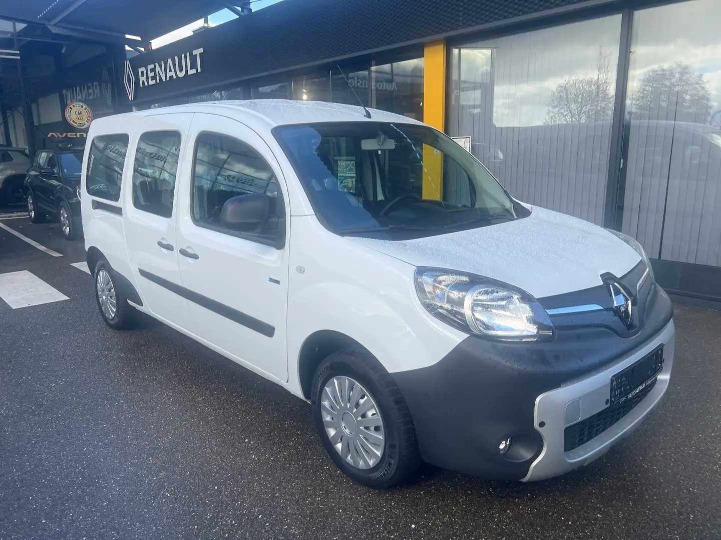 Renault Kangoo Z.E. 33 Maxi 5-Sitzer Batterei Miete Weiß - 1