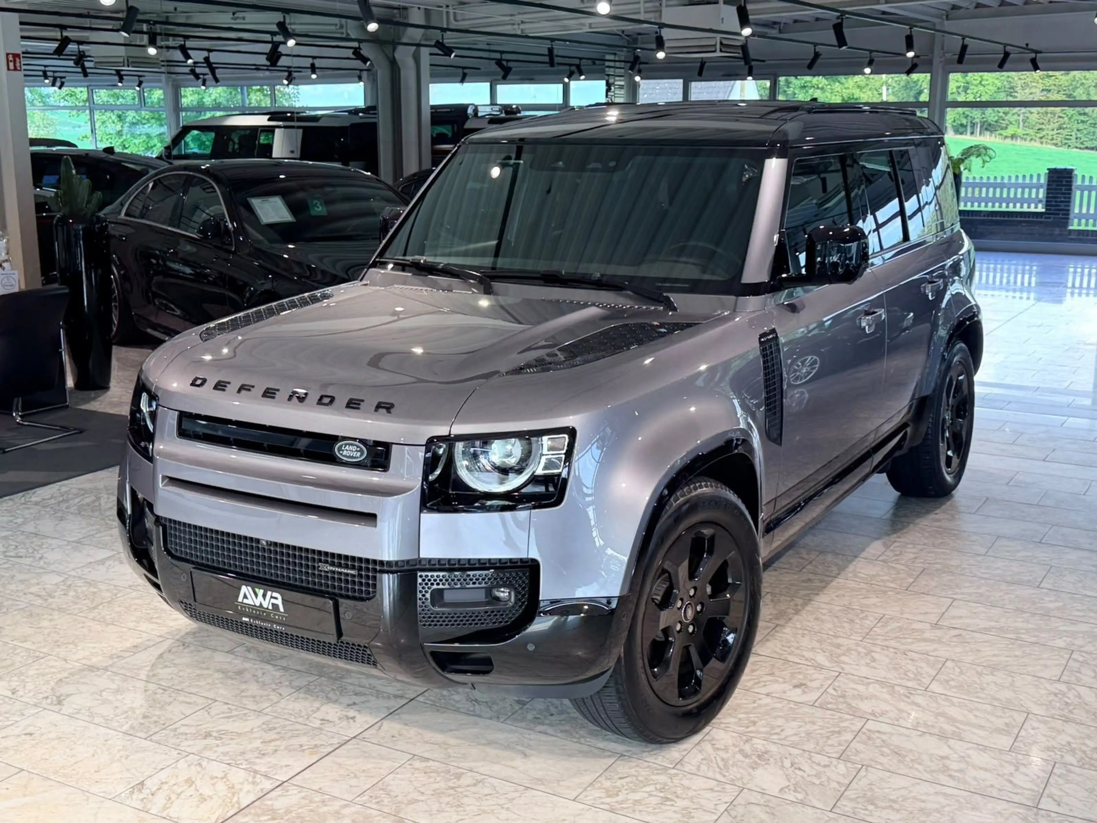 Land Rover Defender 110 X-Dynamic SE PANO*20"*SIGNATUR*360° — photo 2