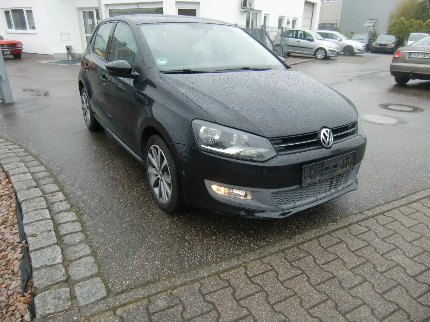 Volkswagen Polo V Comfortline/Klima/ALU/PDC Zwart - 2