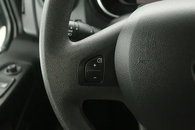 Renault Trafic view 14