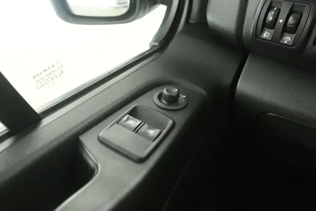 Renault Trafic view 17