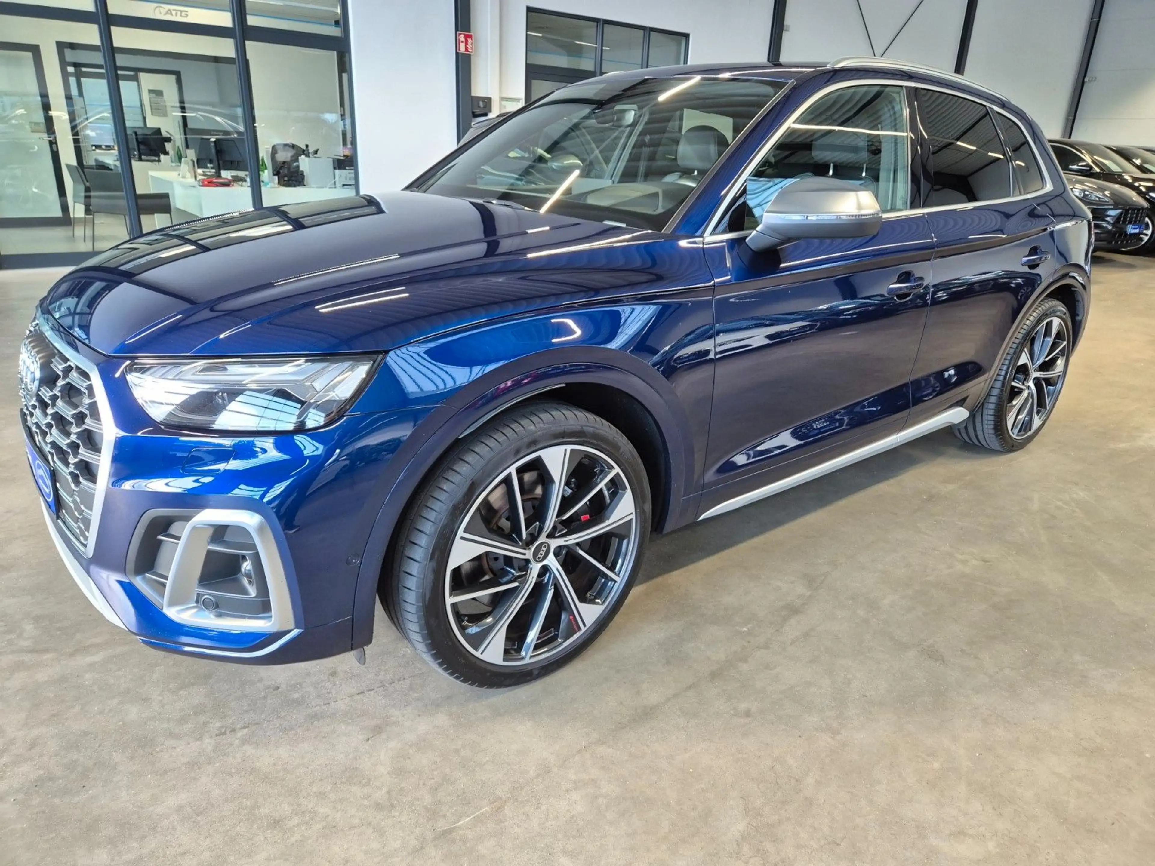 Audi SQ5 3.0 TDI MATRIX 360 AHK STDHZ PANO ACC MEMORY — photo 9
