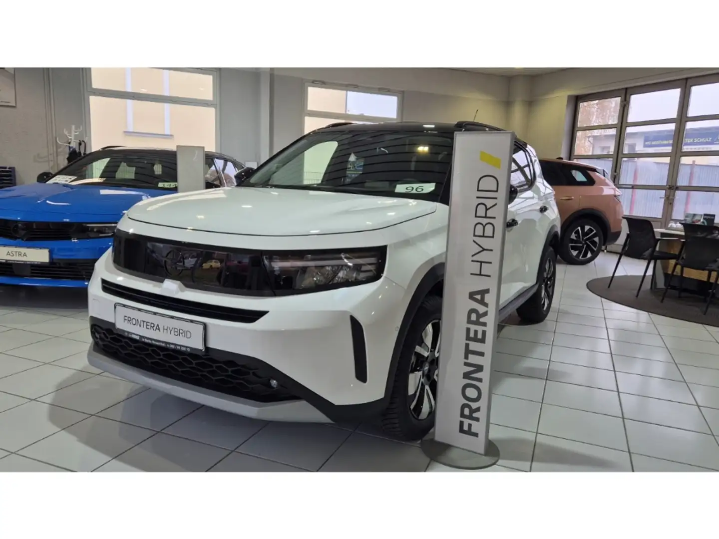 Opel Frontera GS 1.2 107 kW, Hybrid 7-Sitzer,Navi,Kamera,SHZG,TW Weiß - 1