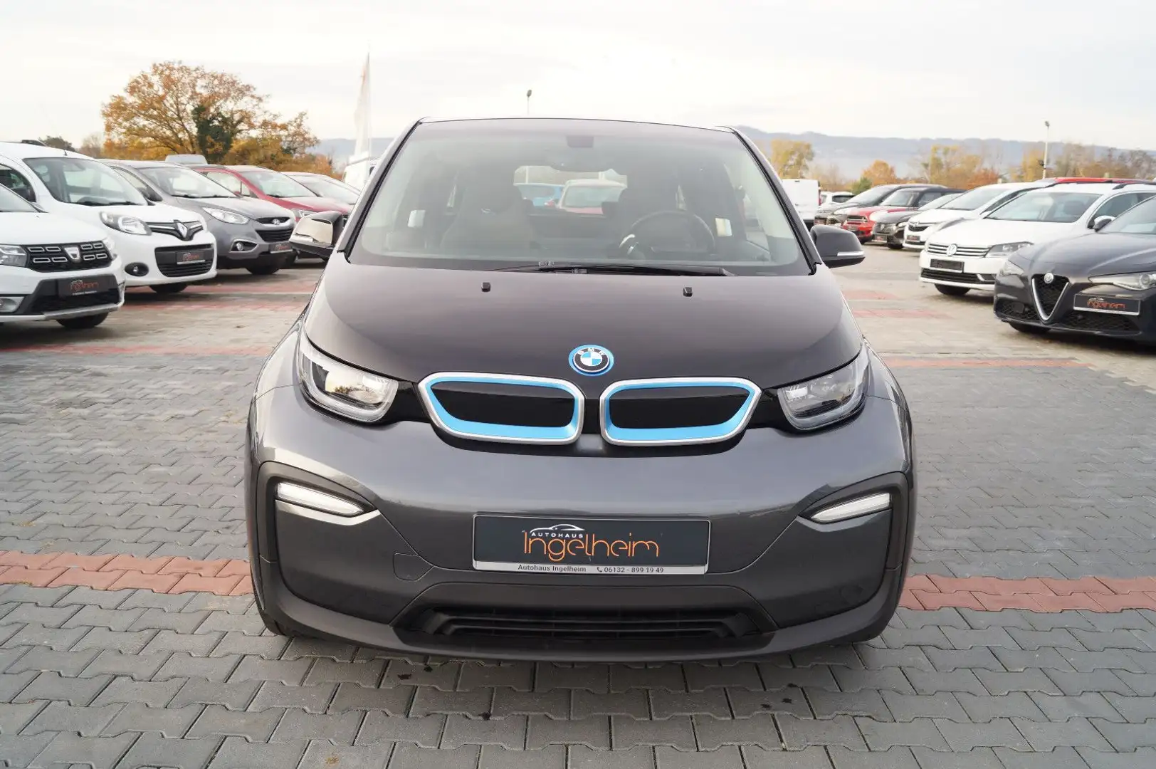 BMW i3 REX AUTOMATIK Navi PDC SHZ Tempomat Grau - 2