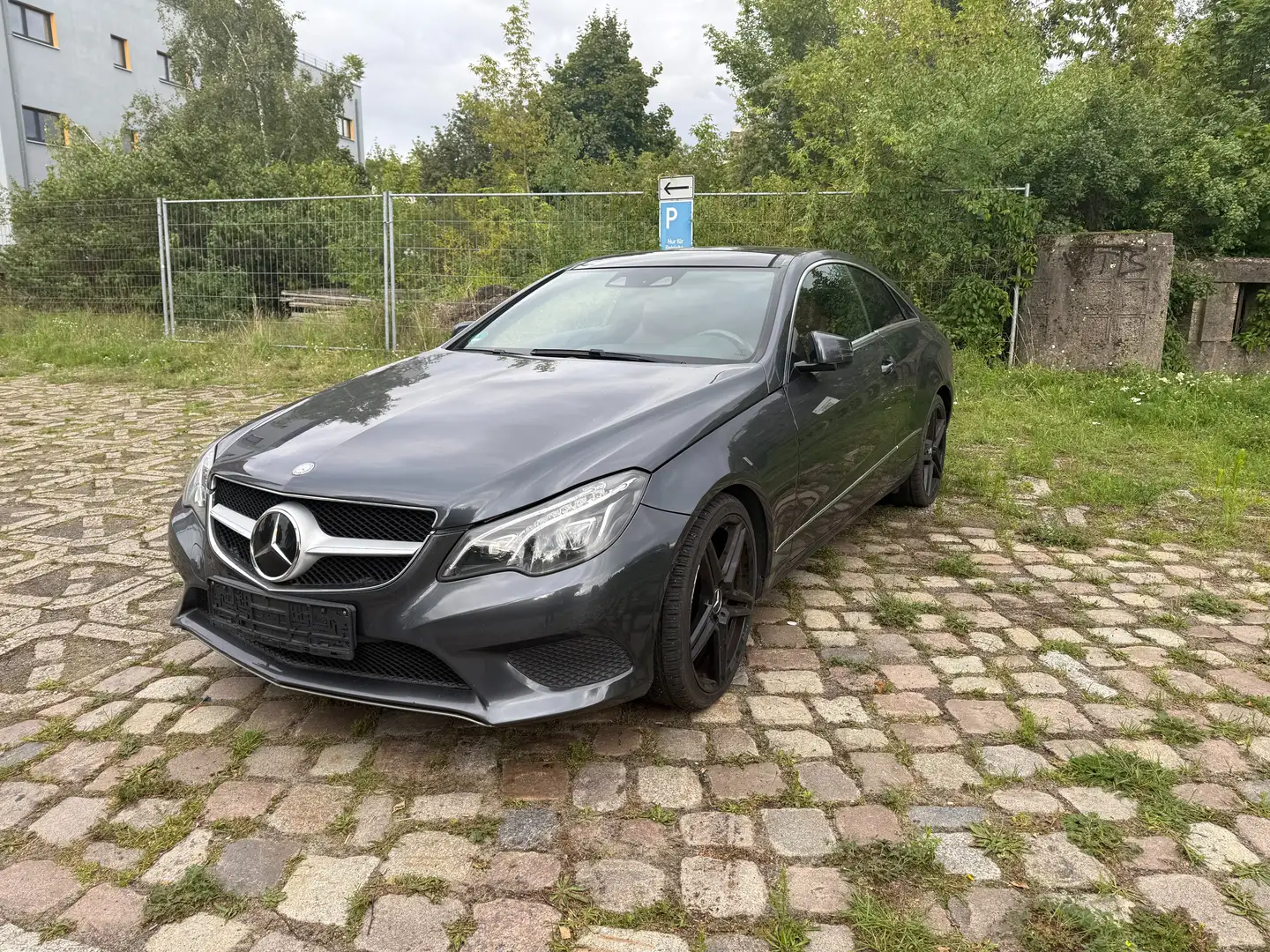 Mercedes-Benz E 220 E 220 CDI BlueEfficiency (207.302) Gris - 2