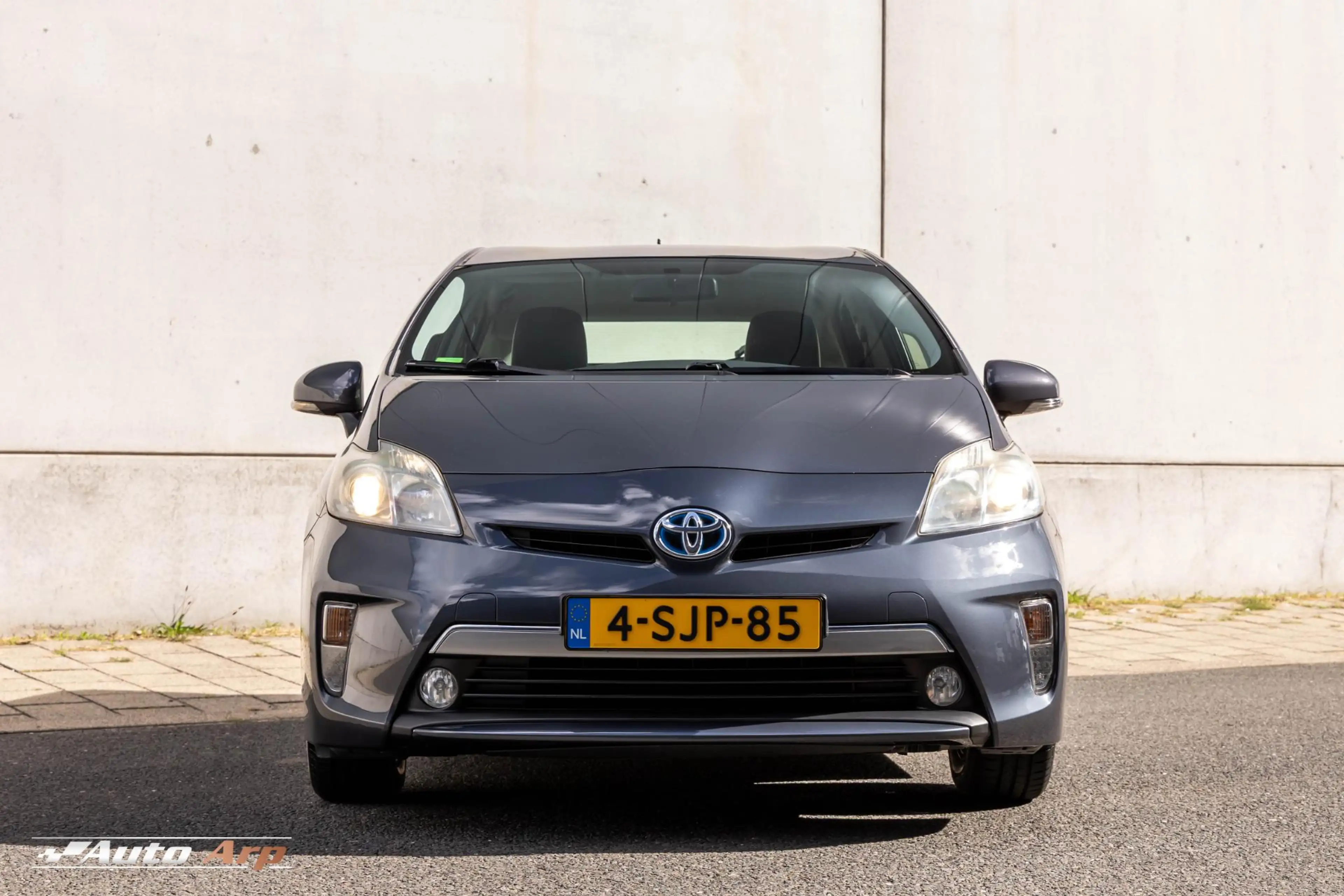 Toyota Prius 1.8 Plug-in Aspiration — photo 3