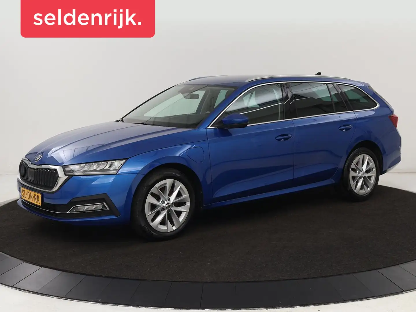 Skoda Octavia 1.4 TSI iV PHEV Business Edition Plus | Stoel & st Blauw - 1