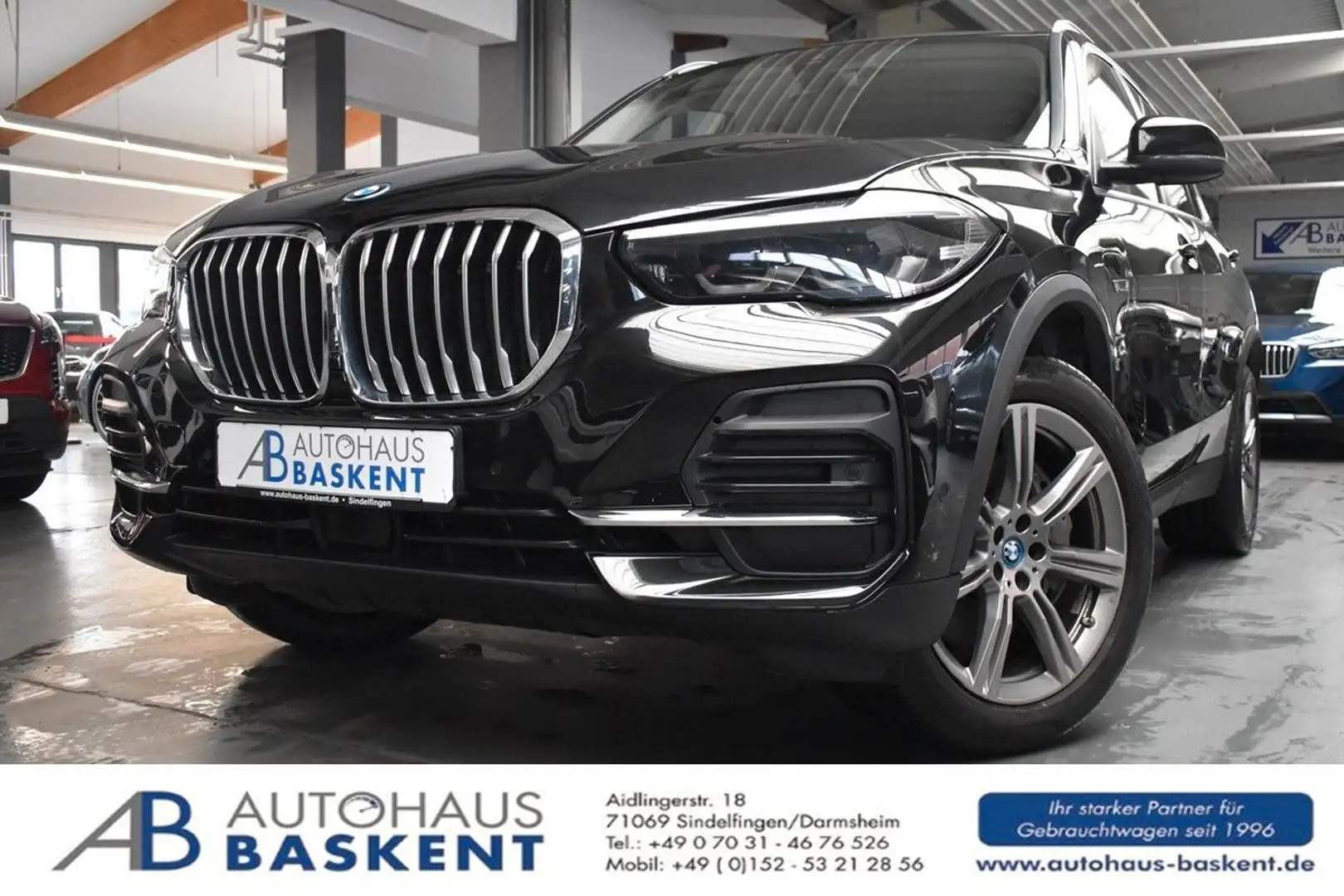 BMW X5 xDrive 45 e*ADAP.LED*KAMERA*M LENKRAD*HIFI* Schwarz - 1