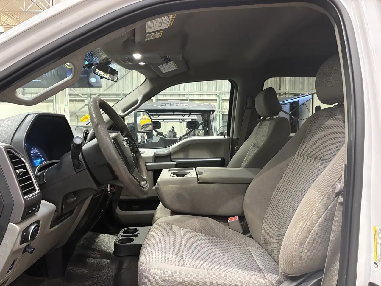 Ford F 350 снимка Ford F 350