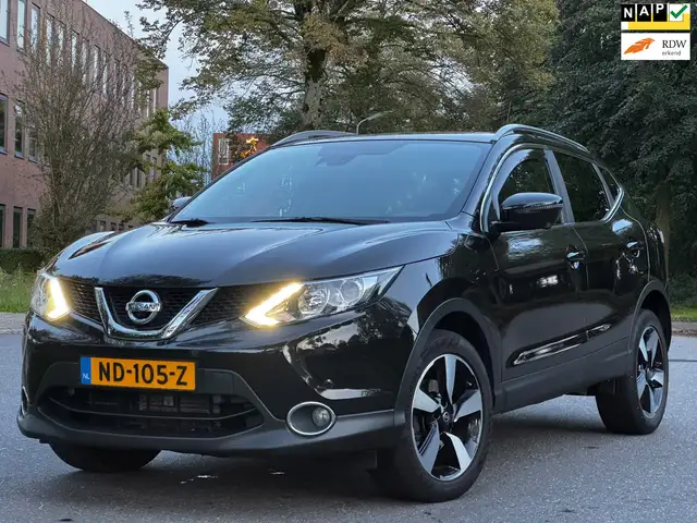Nissan Qashqai 1.2 N-Vision|AUT|360•|PANO|HALFLEDER|STOELVERW|NAV