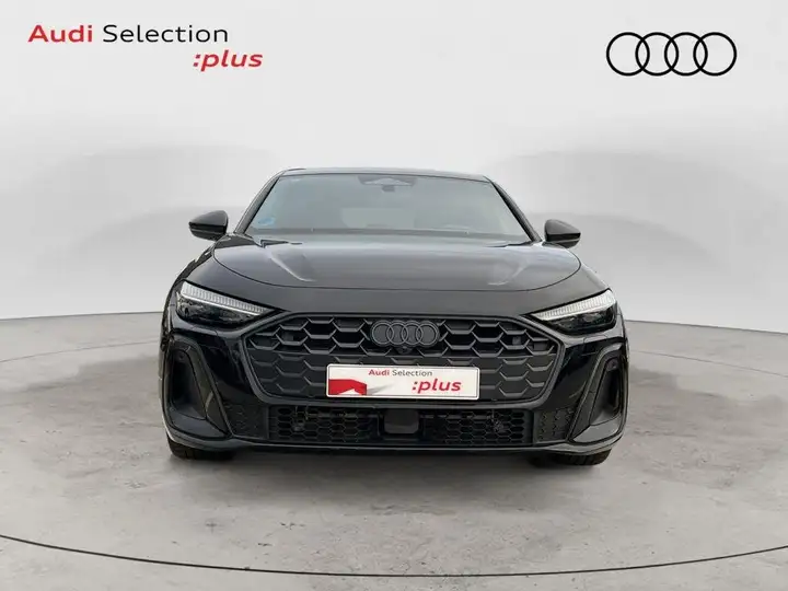 Audi A5 e-hybrid S line quattro 2025, foto 2