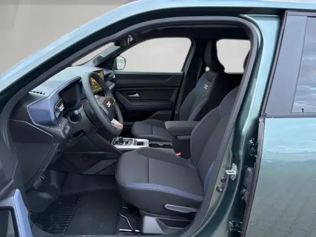Dacia Duster view 7