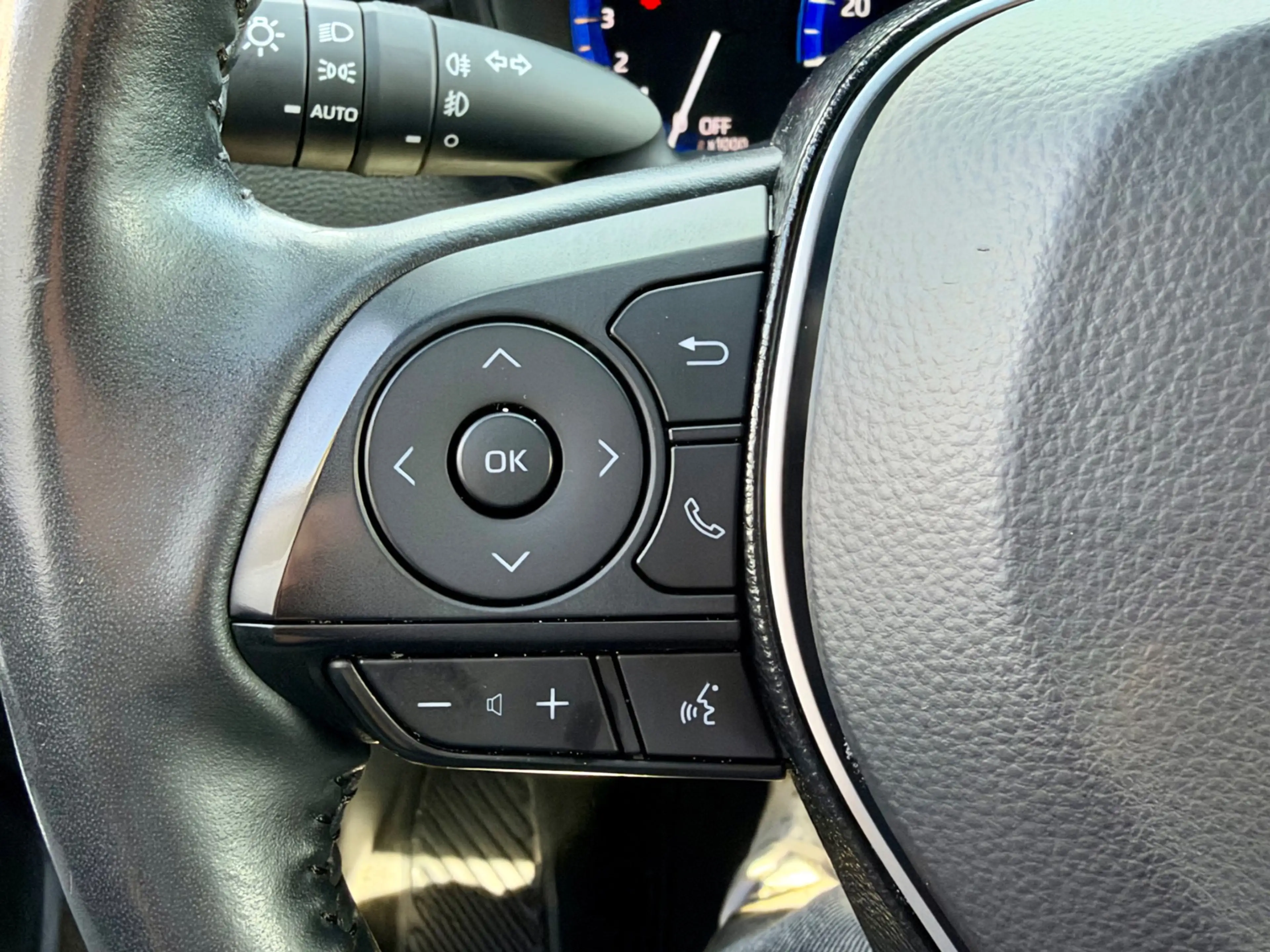 Suzuki Swace 1.8 Hybrid Select | CARPLAY | STUURWIELVERW. | CAM — photo 24