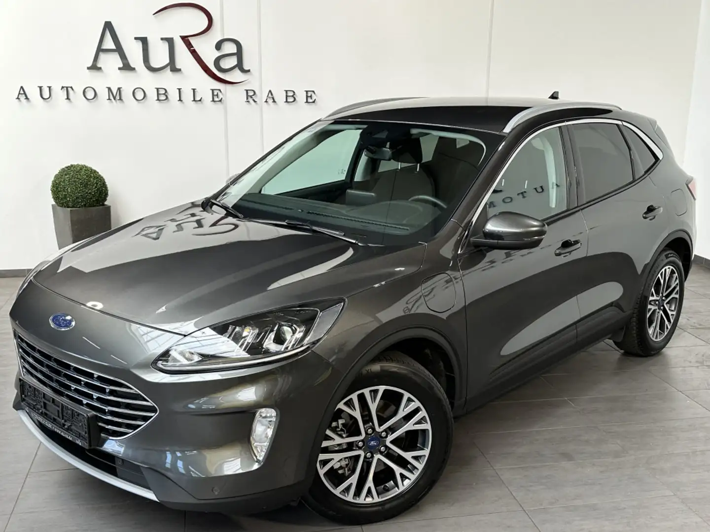 Ford Kuga 2.5 Plug-In Hybrid Titanium NAV+KAM+CARPLAY Grau - 1