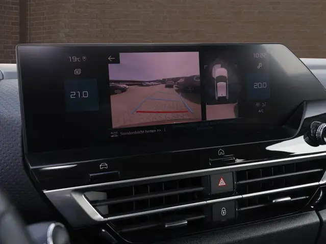 Citroen C4 view 7