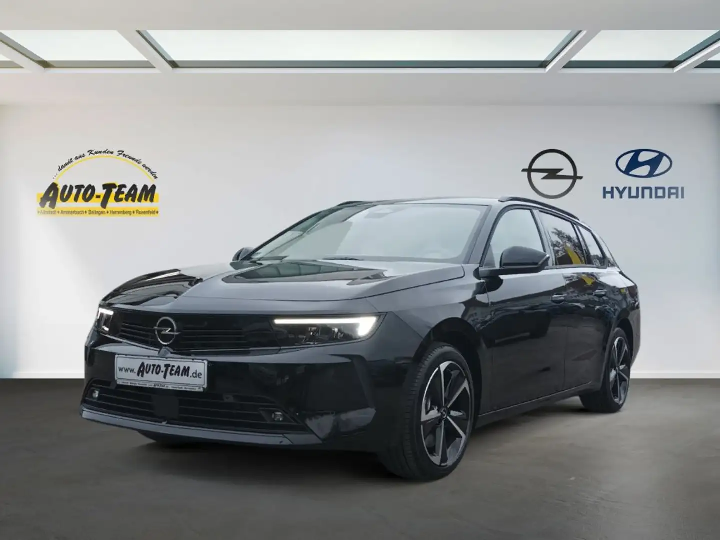 Opel Astra Sports Tourer Plug-In-Hybrid GS (L) Noir - 1